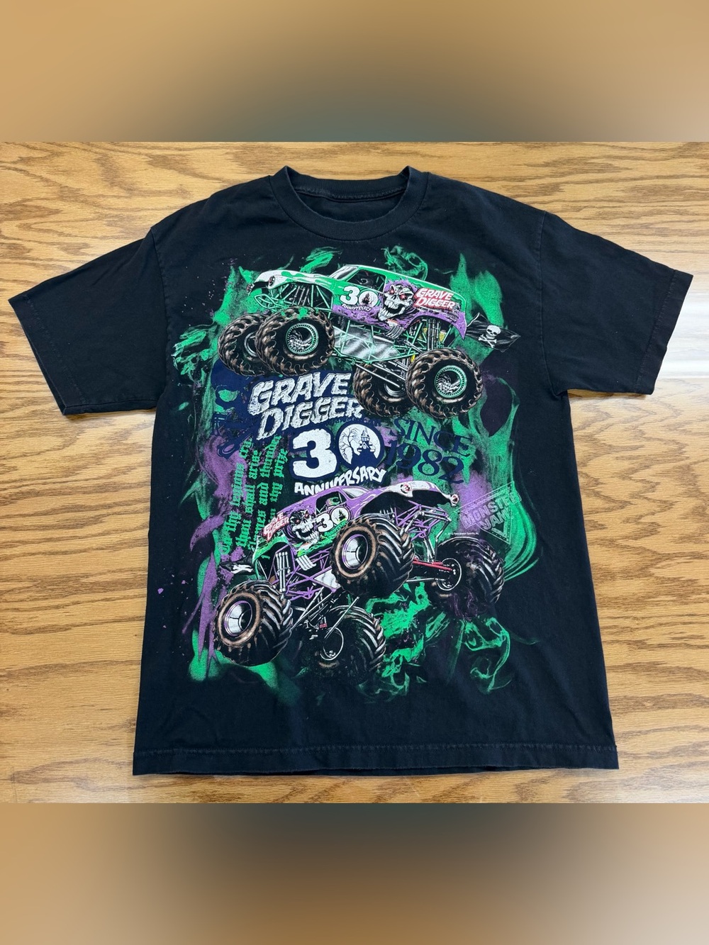 Grave Digger Black 30th Anniversary 2012 AOP Shirt Monster Jam L - 20.5 x 29